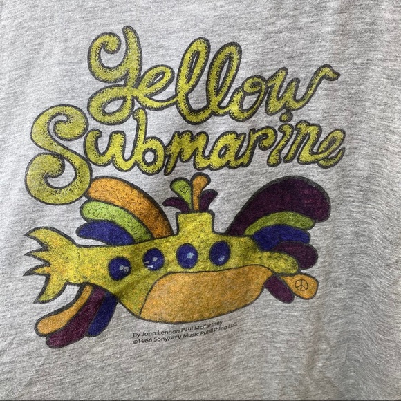 Vintage | 90s Yellow Submarine Graphic Tank - Picture 3 of 4